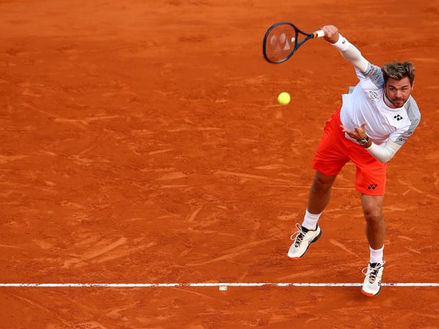 Wawrinka beim Service Wawrinka beim Service