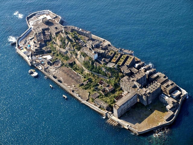 Hashima Hashima