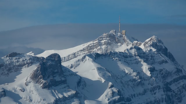 Spitze des Säntis wie im Hochwinter. Spitze des Säntis wie im Hochwinter.