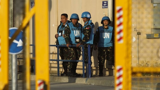 UNO-Soldaten an einem Grenzposten zwischen Syrien und Israel. UNO-Soldaten an einem Grenzposten zwischen Syrien und Israel.