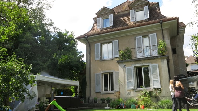 Das Haus von aussen. Das Haus von aussen.