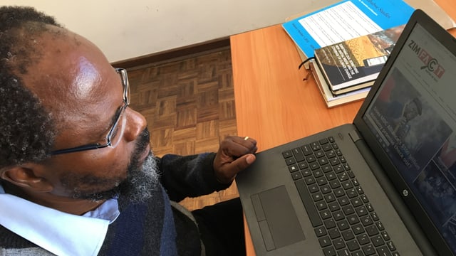 Cris Chinaka, Chefredaktor von «ZimFact». Cris Chinaka, Chefredaktor von «ZimFact».