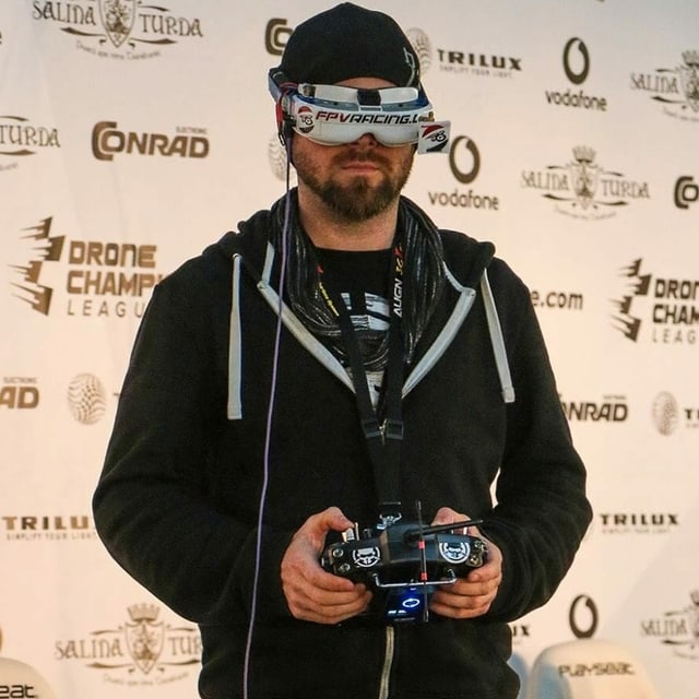Marc Heiniger hat an der Drone Champions League mit einem Schweizer Team teilgenommen. Marc Heiniger hat an der Drone Champions League mit einem Schweizer Team teilgenommen.