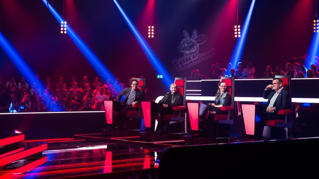 Video «In den fünften «Blind Auditions» geht die Post ab» abspielen Video «In den fünften «Blind Auditions» geht die Post ab» abspielen