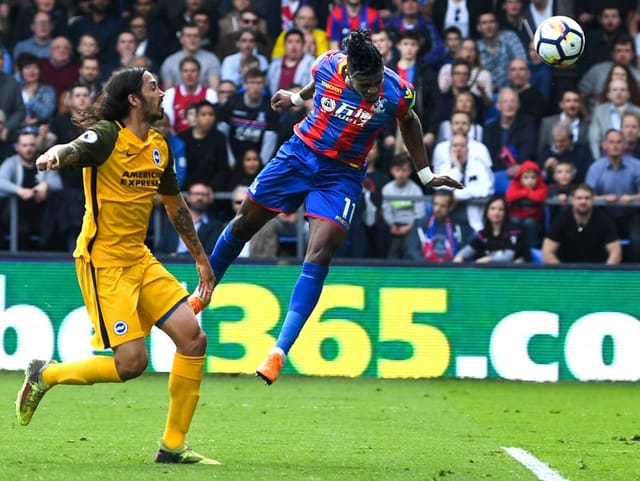 Zaha trifft per Kopf