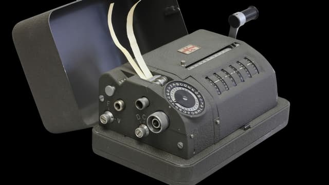 Chiffriermaschine. Chiffriermaschine.