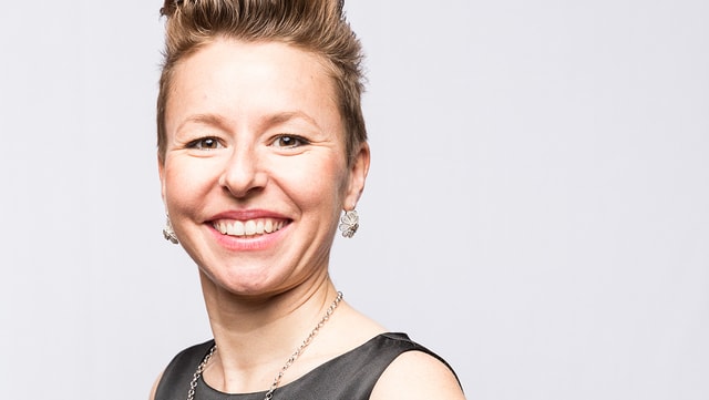 Porträt der Schwyzer Jodlerin Nadja Räss. Porträt der Schwyzer Jodlerin Nadja Räss.