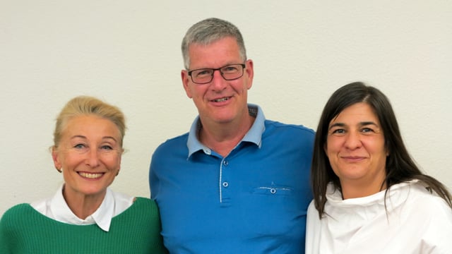 Ein Mann und zwei Frauen Ein Mann und zwei Frauen