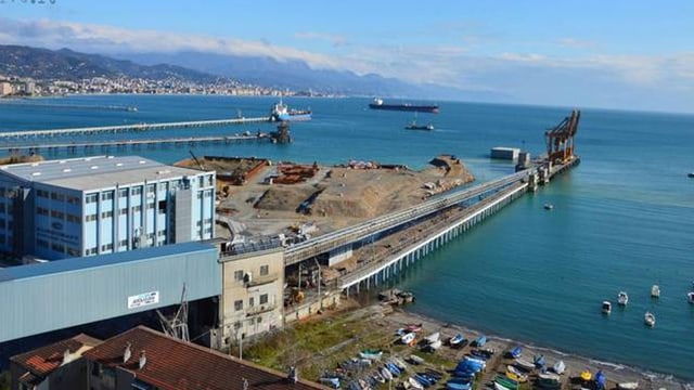 Die Baustelle in Vado Ligure Die Baustelle in Vado Ligure