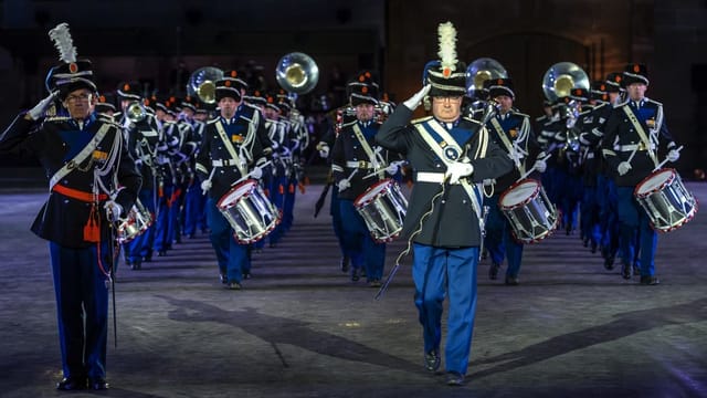 Furmaziun militara. Furmaziun militara.