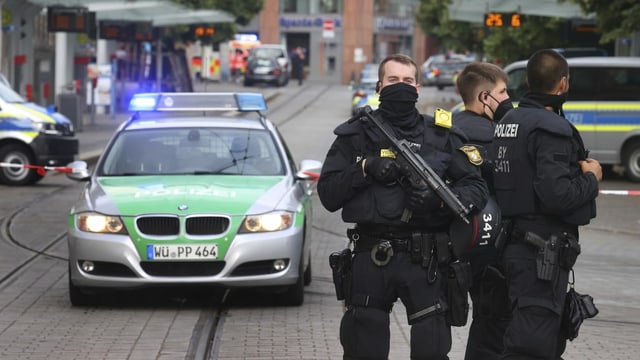 Polizei in der Innenstadt von Würzburg Polizei in der Innenstadt von Würzburg
