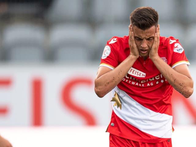 Kenan Fatkic und der FC Thun spielen am Sonntag gegen Bernex-Confignon aus der 2. Liga interregional. Kenan Fatkic und der FC Thun spielen am Sonntag gegen Bernex-Confignon aus der 2. Liga interregional.