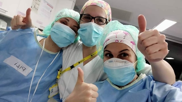 Meritxell Gibert, Pflegerin in der Notaufnahme eines Spitals in Barcelona Meritxell Gibert, Pflegerin in der Notaufnahme eines Spitals in Barcelona