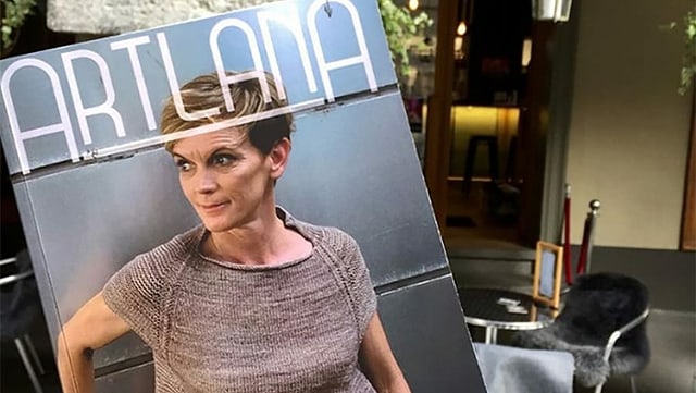 Ein Magazin mit dem Titel "Artlana" Ein Magazin mit dem Titel "Artlana"