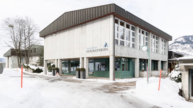 Sportzentrum Kerenzerberg im Schnee Sportzentrum Kerenzerberg im Schnee