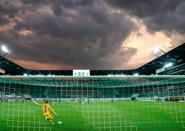 Die Fussball-Klubs müssen im Finish der Meisterschaft ohne volle Stadien auskommen. Die Fussball-Klubs müssen im Finish der Meisterschaft ohne volle Stadien auskommen.