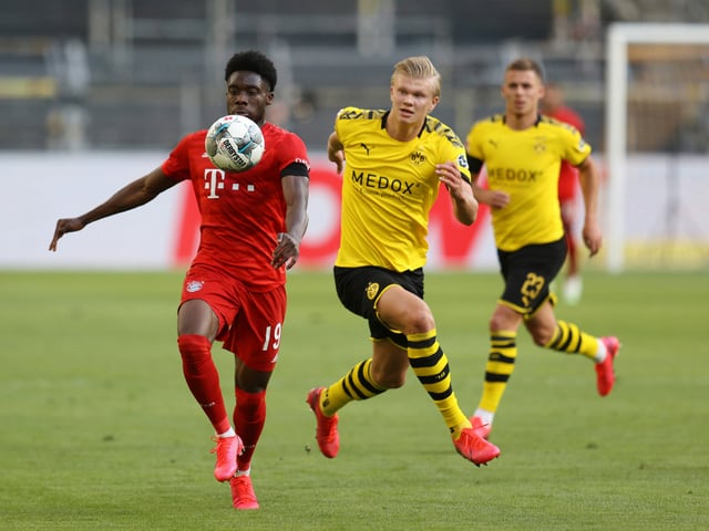 Dortmunds Erling Haaland hat gegen Alphonso Davies das Nachsehen. Dortmunds Erling Haaland hat gegen Alphonso Davies das Nachsehen.