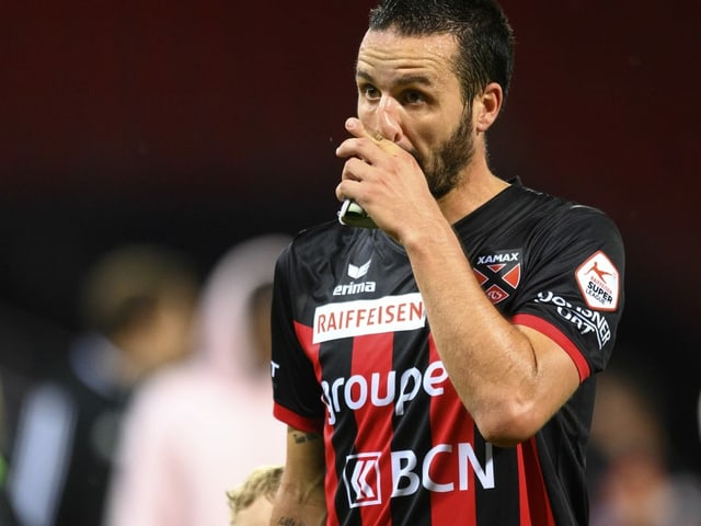 Raphaël Nuzzolo. Raphaël Nuzzolo.