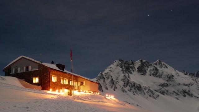 Maighelhütte im Winter. Maighelhütte im Winter.