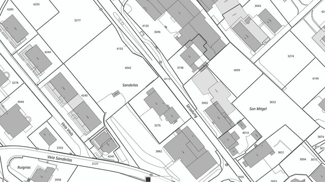 La parcella 4042 n'è betg pli ina zona da hotels. La parcella 4042 n'è betg pli ina zona da hotels.