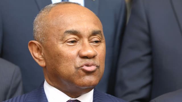 Ahmad Ahmad im Anzug Ahmad Ahmad im Anzug