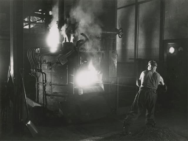 Elektroofen, Honegger Rüti, 1942 Elektroofen, Honegger Rüti, 1942