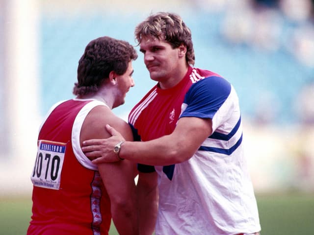 Randy Barnes und Werner Günthör. Randy Barnes und Werner Günthör.
