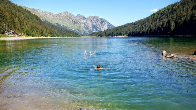 Badende im Arnensee. Badende im Arnensee.