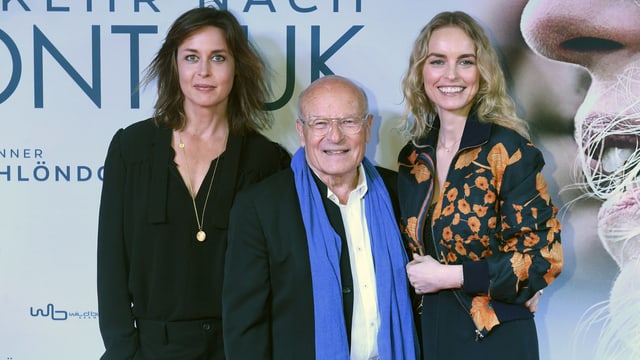 Volker Schlöndorff mit Schauspielerinnen Susanne Wolff (links) und Nina Hoss. Volker Schlöndorff mit Schauspielerinnen Susanne Wolff (links) und Nina Hoss.