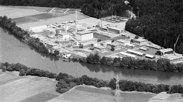 Luftaufnahme eines Industrieareals. Luftaufnahme eines Industrieareals.