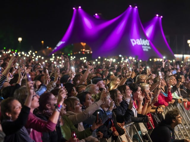Festivalbesucher am Paleo Festival in Nyon, 2019 Festivalbesucher am Paleo Festival in Nyon, 2019