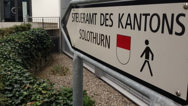 Wegweiser zum Steueramt. Wegweiser zum Steueramt.