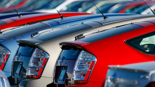 Verschiedenfarbige «Prius»-Modelle Verschiedenfarbige «Prius»-Modelle