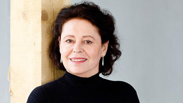 Porträtbild von Schauspielerin Pia Hänggi. Porträtbild von Schauspielerin Pia Hänggi.