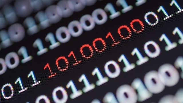 Code binar da nollas ed iners sin in visur da computer. Code binar da nollas ed iners sin in visur da computer.