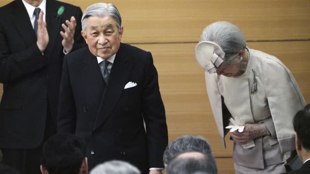 Akihito mit Ehefrau Michiko. Akihito mit Ehefrau Michiko.