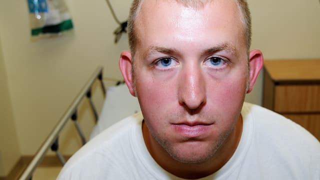 Portrait von Polizist Darren Wilson Portrait von Polizist Darren Wilson