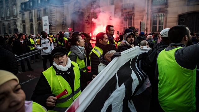 Protestierende auf Frankreichs Strassen Protestierende auf Frankreichs Strassen