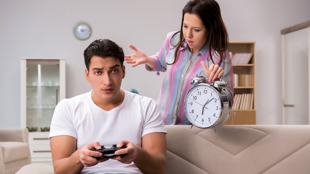 Frau sucht mann zum spielen