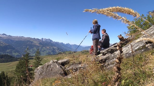 Frau und Herr Walser auf dem Berg. Frau und Herr Walser auf dem Berg.