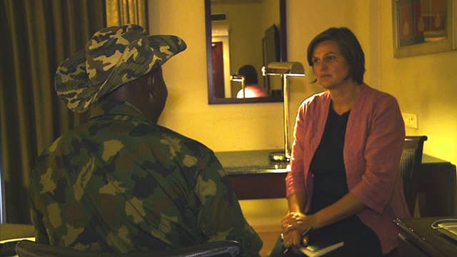 Interview mit nigerianischem Soldaten.