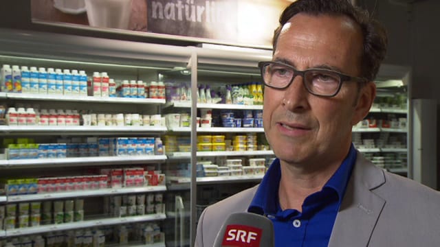 Roland Frefel. Roland Frefel.