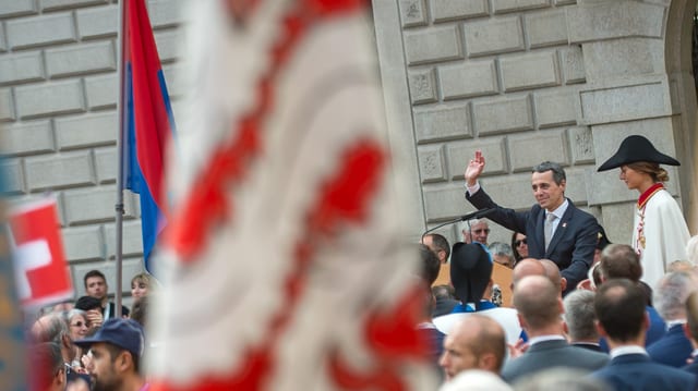 Ignazio Cassis spricht im Tessin. Ignazio Cassis spricht im Tessin.