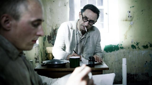 Video «Fallada - Im Rausch des Schreibens» abspielen Video «Fallada - Im Rausch des Schreibens» abspielen