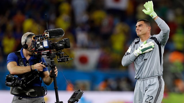 Faryd Mondragon Faryd Mondragon