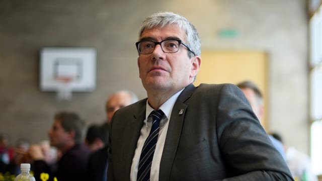 Mann mit Brille Mann mit Brille