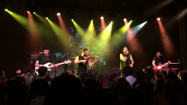Die Band Mashrou' Leila an einem Konzert. Die Band Mashrou' Leila an einem Konzert.