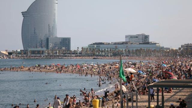 Voller Strand. Voller Strand.