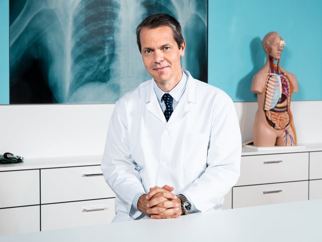 Prof. Dr. med. Stephan Vavricka. Prof. Dr. med. Stephan Vavricka.