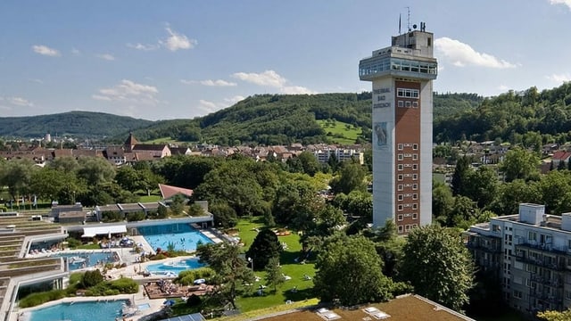 Turm über Thermalbad Turm über Thermalbad